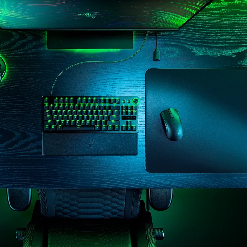 Razer Viper V3 Pro Ultra-Lightweight Wireless Symmetrical eSports Mouse