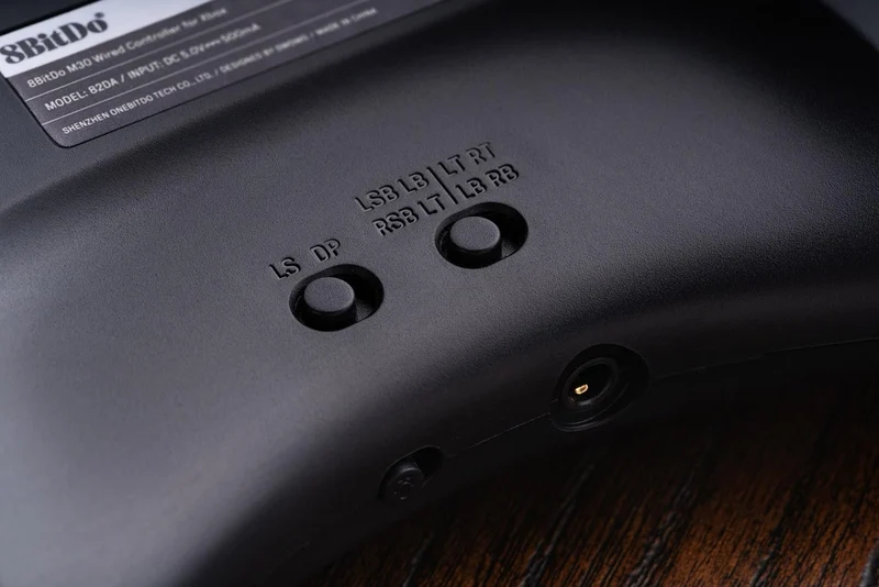 8Bitdo M30 Wired Controller For Xbox + Game Pass Code (82DA)