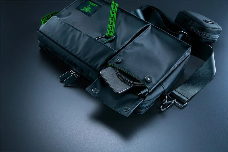 Razer Xanthus Crossbody Bag