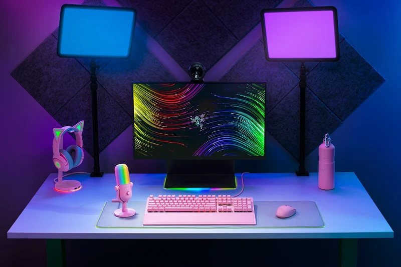 Razer Seiren V3 Chroma RGB USB Microphone With Tap to Mute Sensor
