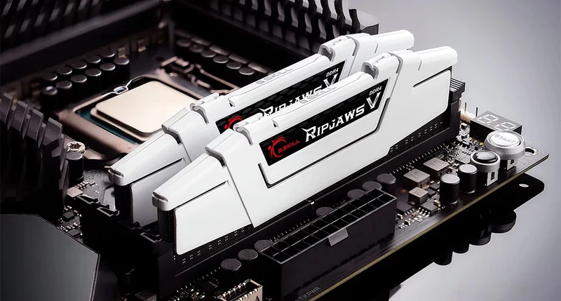 G.Skill Ripjaws V 32GB (2 X 16GB) DDR4-3600 Memory (White) (F4-3600C18D-32GVW)