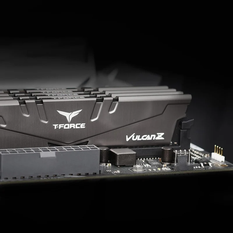 Teamgroup T-Force Vulcan Z 16GB DDR4 3200MHZ CL16-20-20-40 1.35V Desktop Memory (Grey) (TLZGD416G3200HC16F01)