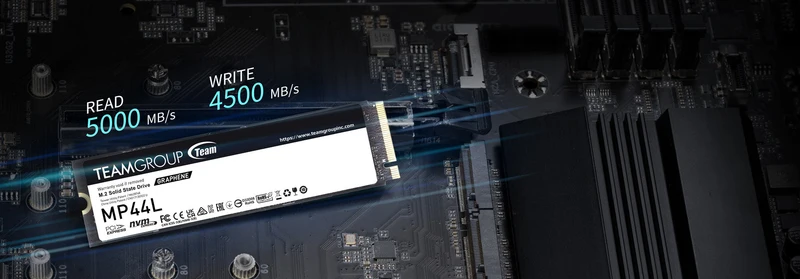 Teamgroup MP44L M.2 2280 500GB PCIE 4.0 X4 NVME 1.4 TLC Internal SSD w/ Heat Dissipating Graphene SSD Label (TM8FPK500G0C101)