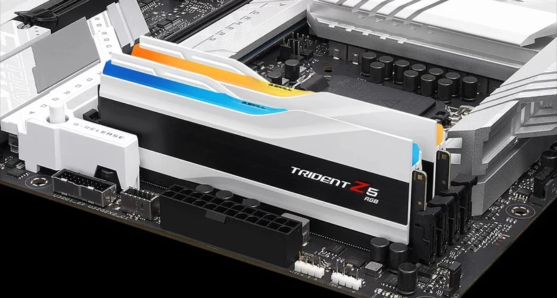 G.Skill Trident Z5 RGB 64GB (2X32GB) DDR5 Intel XMP 6000MHZ CL36-36-36-96 1.35V Desktop Memory (Matte White) (F5-6000J3636F32GX2-TZ5RW)
