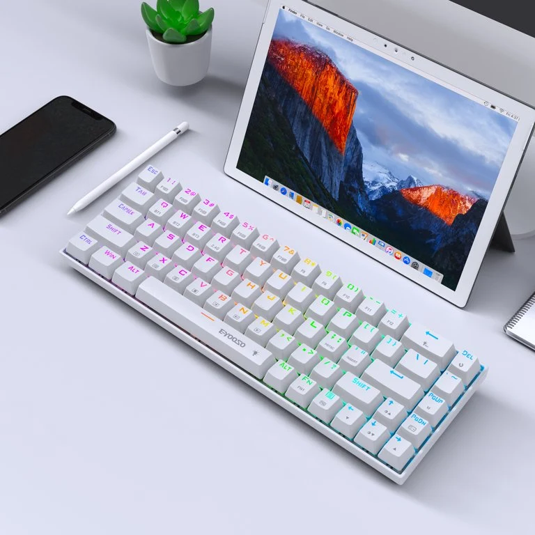 E-Yooso Z-686 Tri-Mode RGB 68 Keys Hot Swappable Mechanical Keyboard White (Blue Switch)