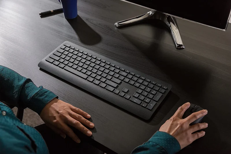 Microsoft 900 Wireless Desktop Keyboard Mouse Combo (PT3-00027)