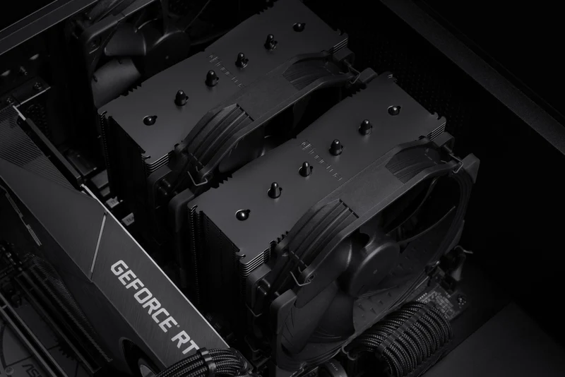 Noctua NH-D15 Chromax.Black Dual-Tower CPU Cooler