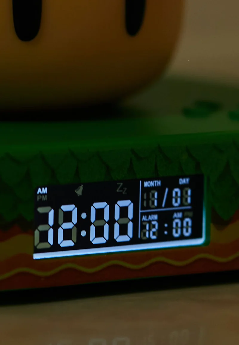 Paladone Super Mario Super Mushroom Digital Alarm Clock (PP10064NN)