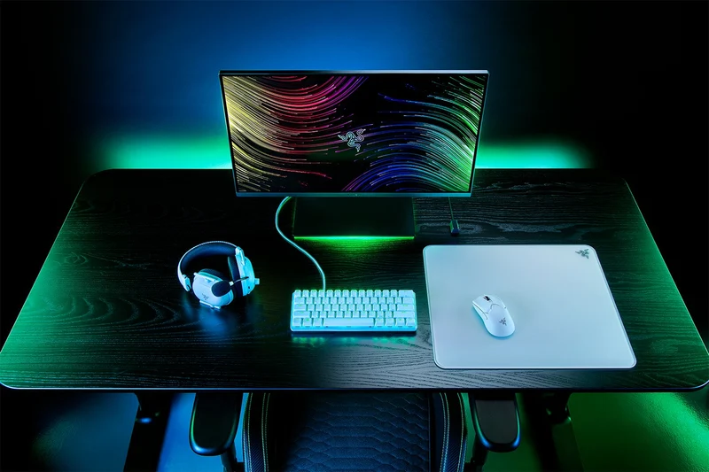 Razer Atlas Tempered Glass Gaming Mouse Mat (White)