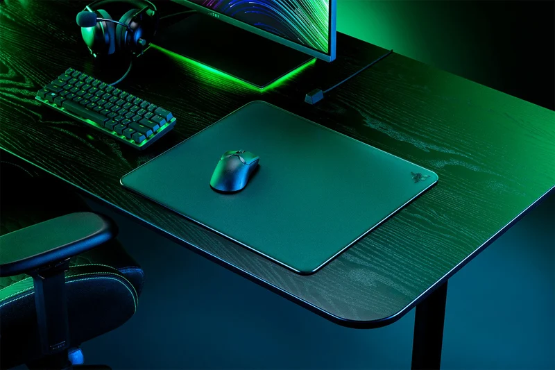 Razer Atlas Tempered Glass Gaming Mouse Mat (Black)
