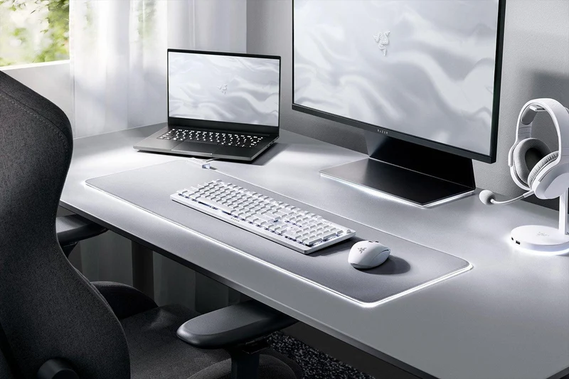 Razer Deathstalker V2 Pro Wireless Low Profile Optical Gaming Keyboard - White (Clicky Purple Switch)