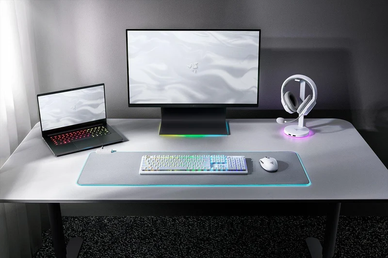 Razer Deathstalker V2 Pro Wireless Low Profile Optical Gaming Keyboard - White (Clicky Purple Switch)