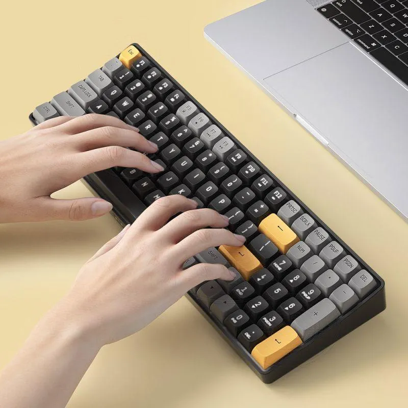 Darkflash GD100 Mechanical Keyboard (Brown Sugar) (Yellow Switch)