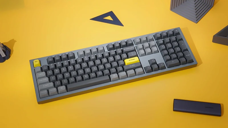 Keychron Q6 QMK Custom Mechanical Fully Assembled Swappable RGB Backlight Keyboard - Silver Grey (Gateron G Pro Blue Switch) (Q6D2)