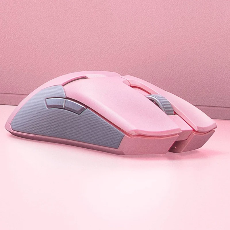 Razer Viper Ultimate Wireless Gaming Mouse with Charging Dock (Quartz)